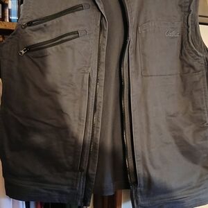 Cabela's Men's Gray Vest